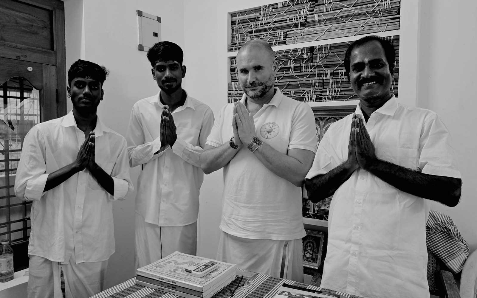 The founder and three readers at the Nadi library